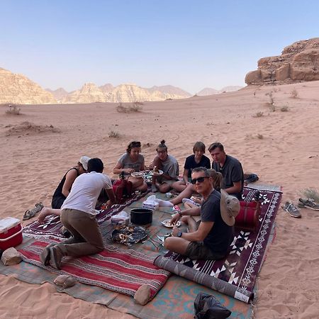Wadi Rum Star Camp エクステリア 写真