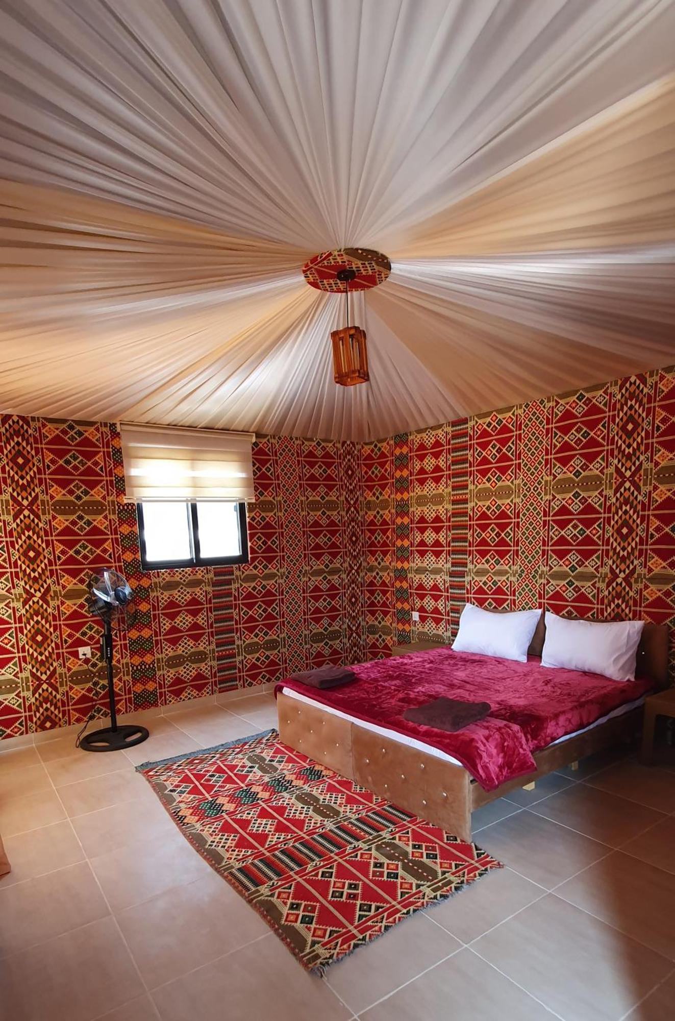 Wadi Rum Star Camp エクステリア 写真